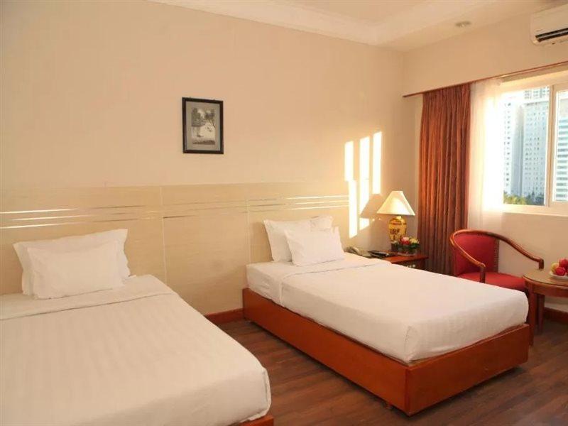 Memory Hotel На Транг Екстериор снимка