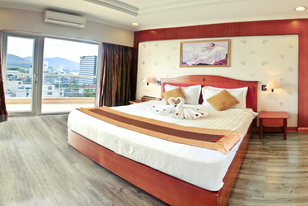 Memory Hotel На Транг Екстериор снимка
